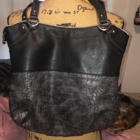 Gray and black relic purse - Picture 6 of 6